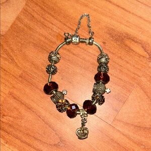 PANDORA ROYAL CROWN BRACELET WITH EXTENDER